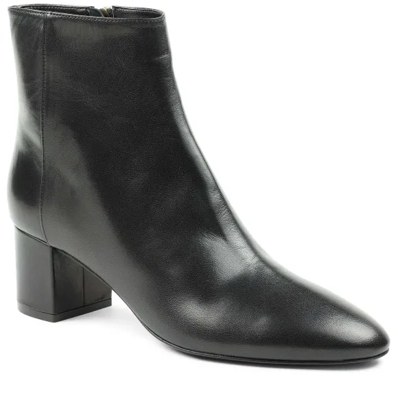 Vinny Leather Ankle Boot - Black